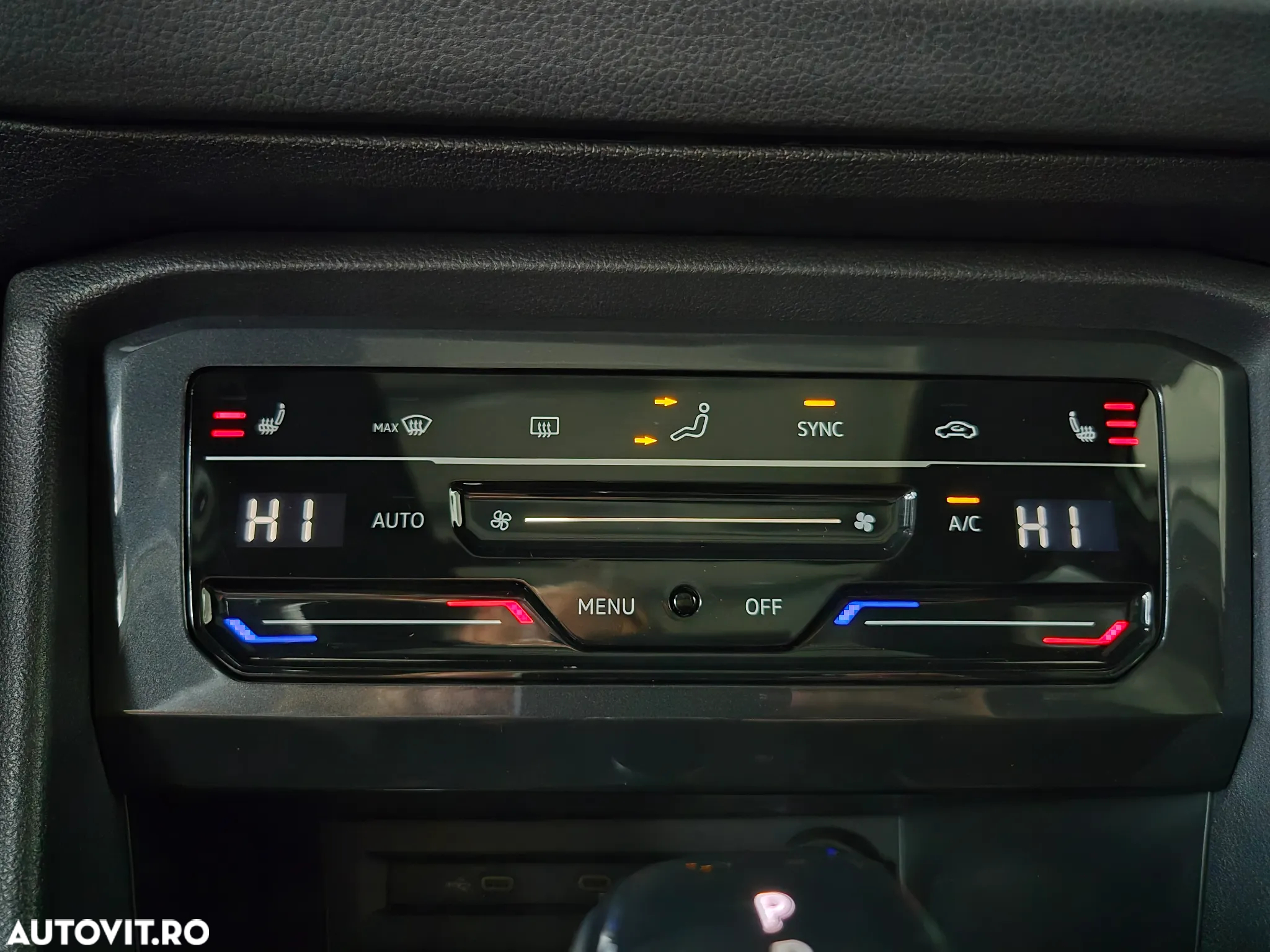 Volkswagen Tiguan 1.5 eHybrid OPF DSG R-Line - 24