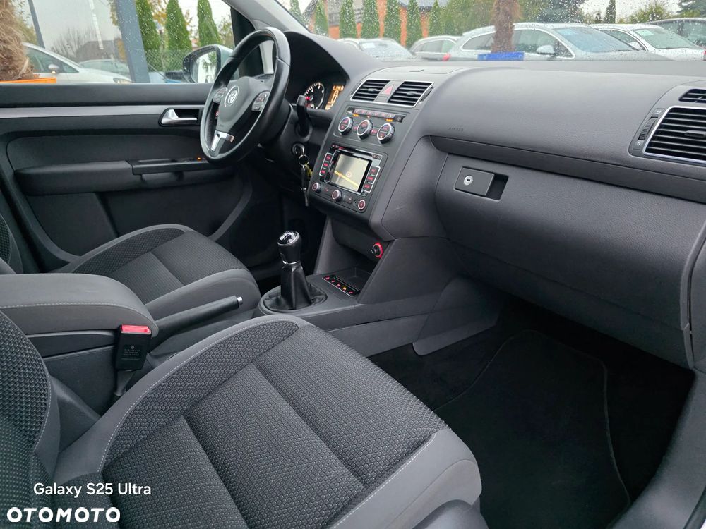 Volkswagen Touran 1.6 TDI DPF BlueMotion Technology Comfortline - 30