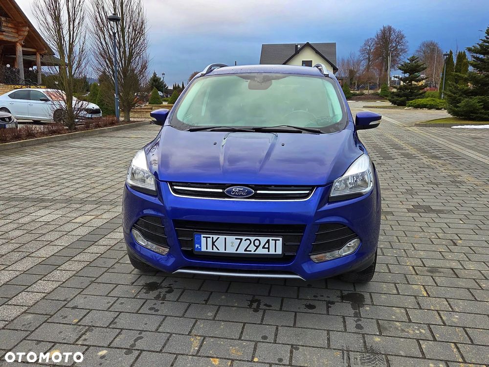 Ford Kuga 2.0 TDCi 2x4 Titanium - 2