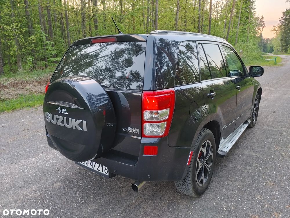 Suzuki Grand Vitara 1.9 DDiS De Luxe EU5 - 3