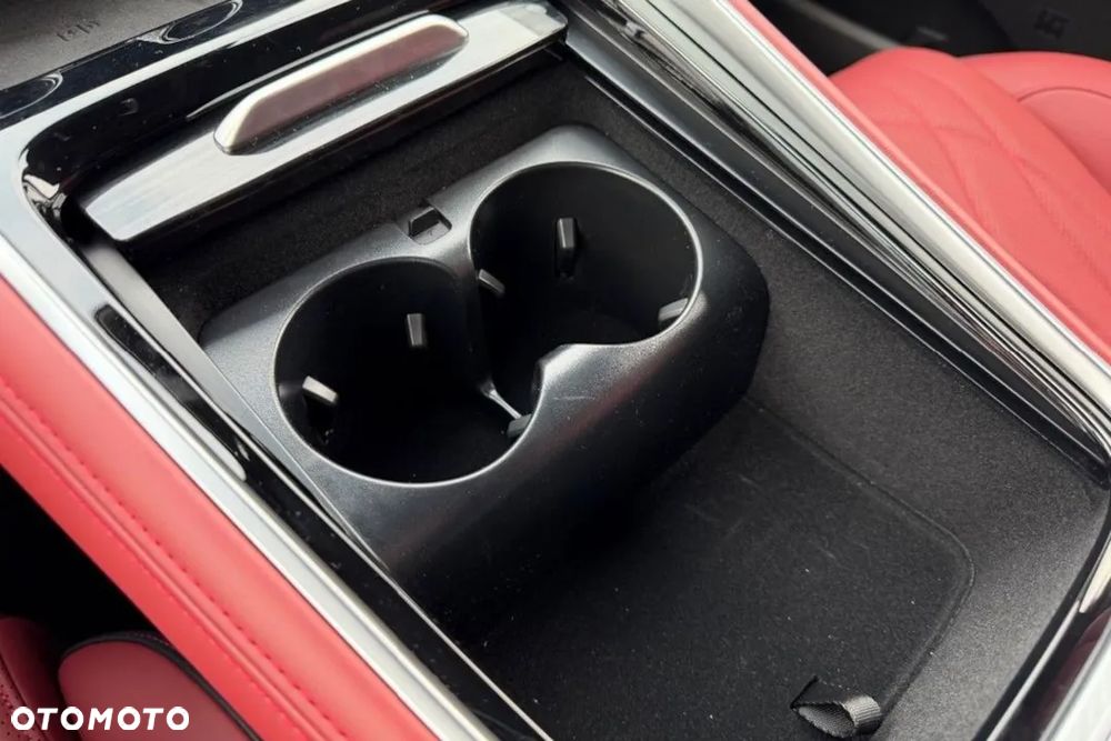 Omoda 9 1.5 Super Hybrid Exclusive AWD - 22