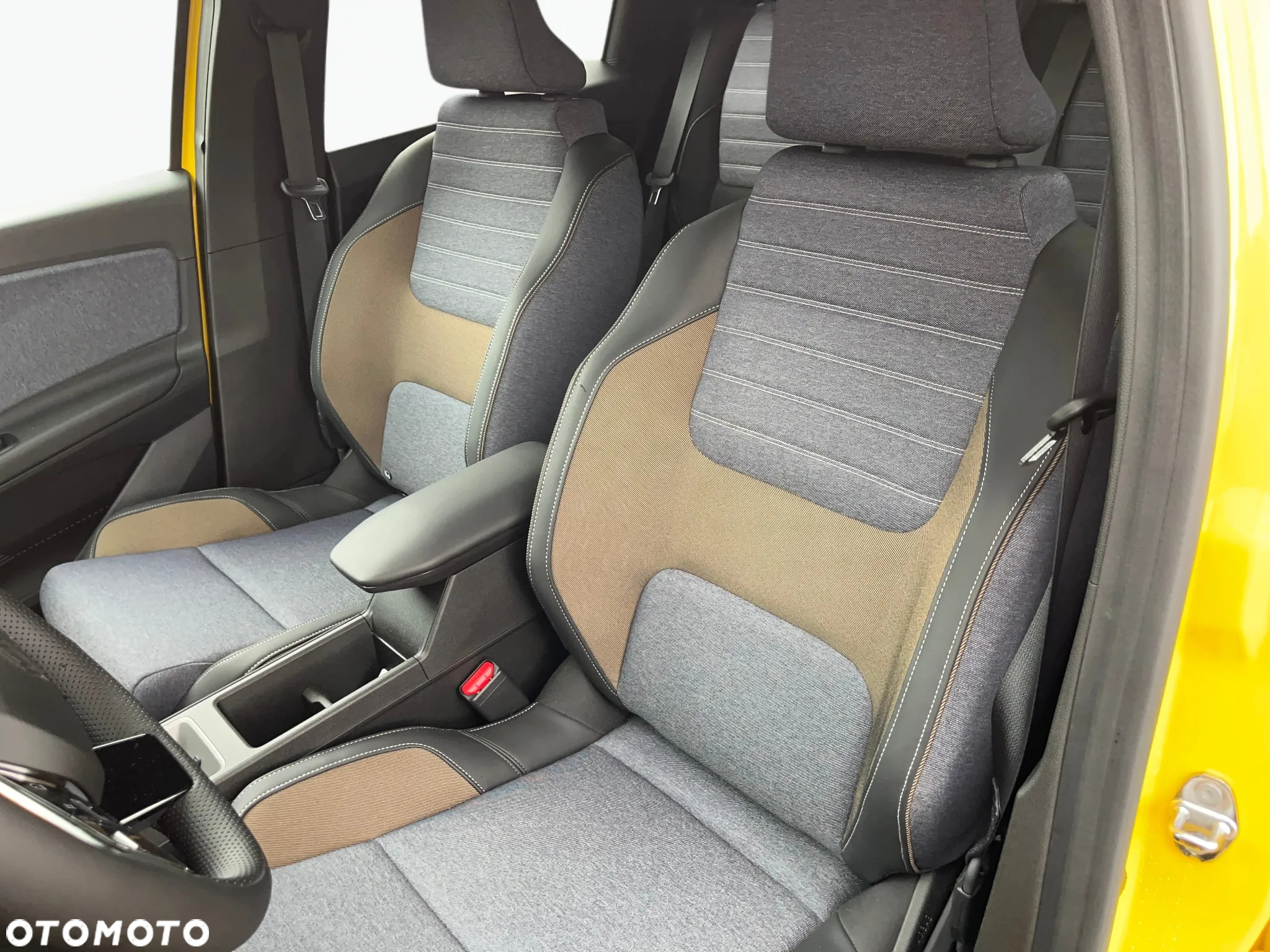 Renault 5 40kWh Urban Range Techno - 11