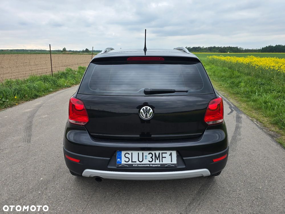 Volkswagen Polo 1.6 TDI DSG Cross - 6