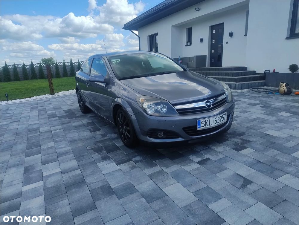 Opel Astra GTC 1.6 - 1