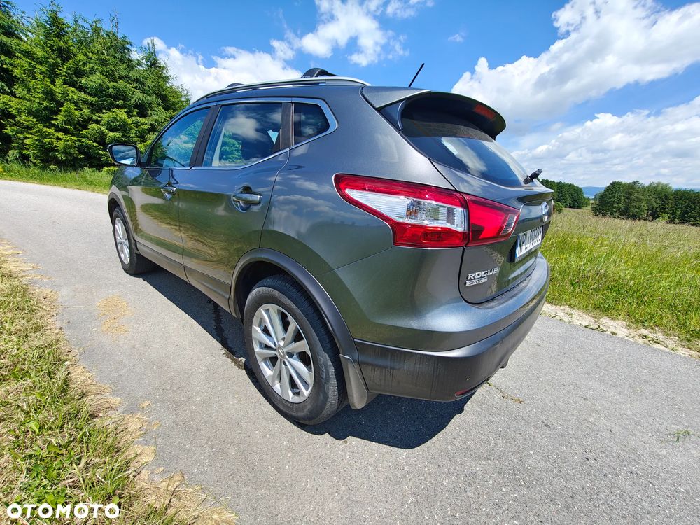Nissan Qashqai - 14