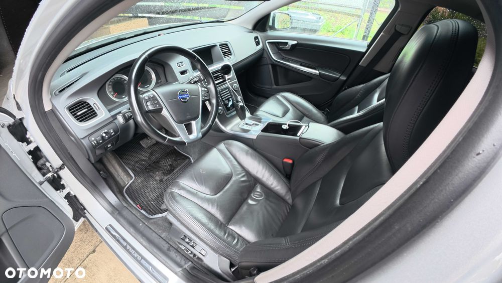 Volvo S60 - 6