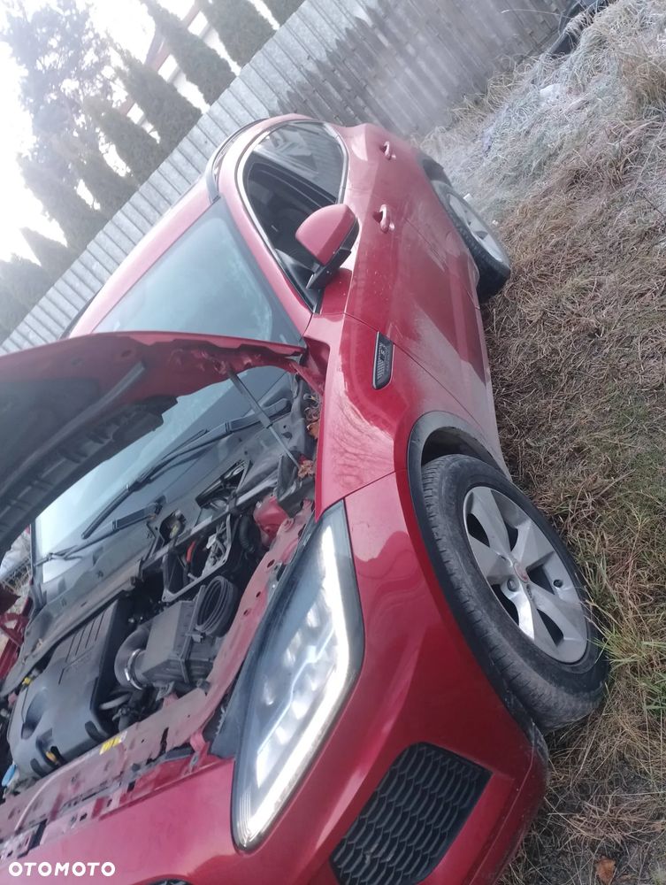 Jaguar E-Pace 2.0 i4D AWD R-Dynamic - 11