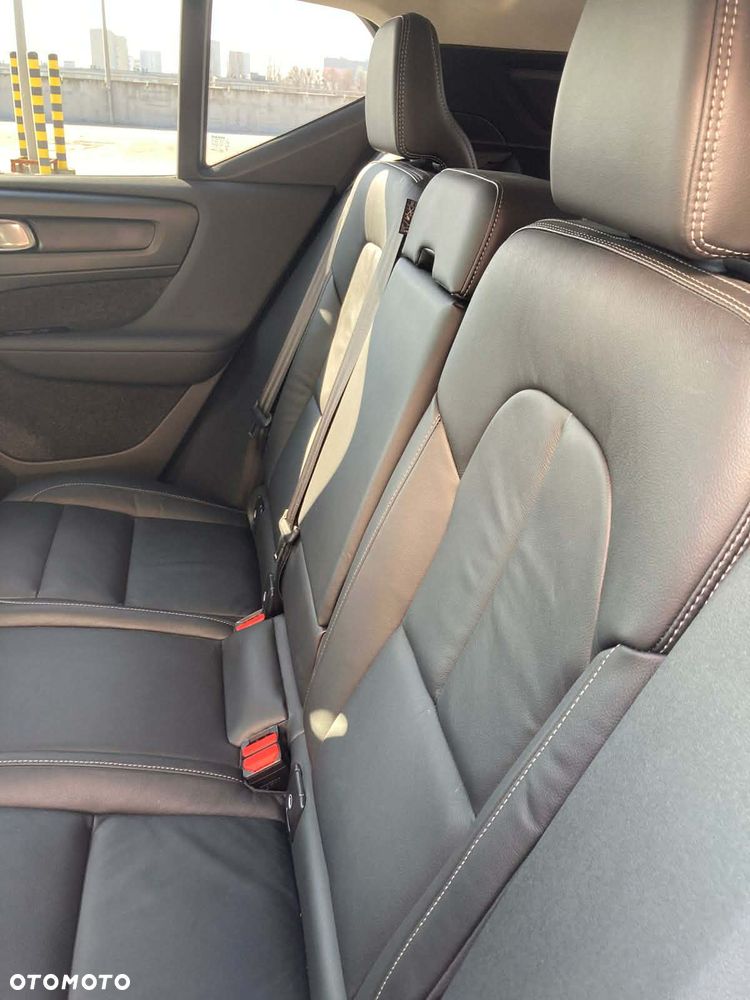 Volvo XC 40 - 11