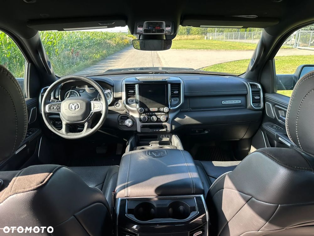 RAM 1500 5.7 Crew Cab Shortbed Laramie Sport - 13