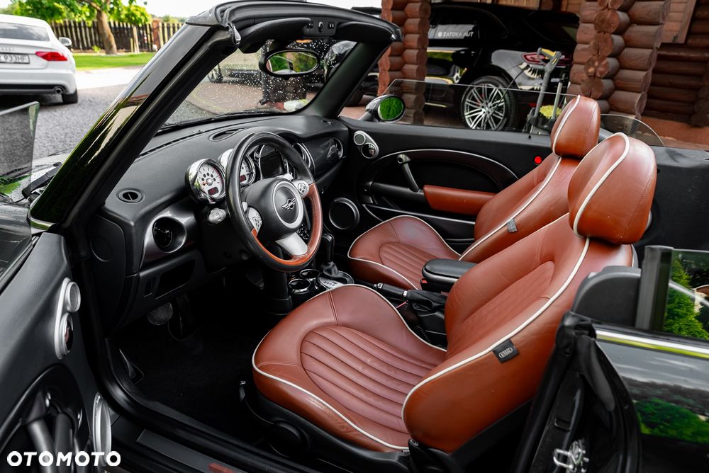 MINI Cooper Sidewalk - 21