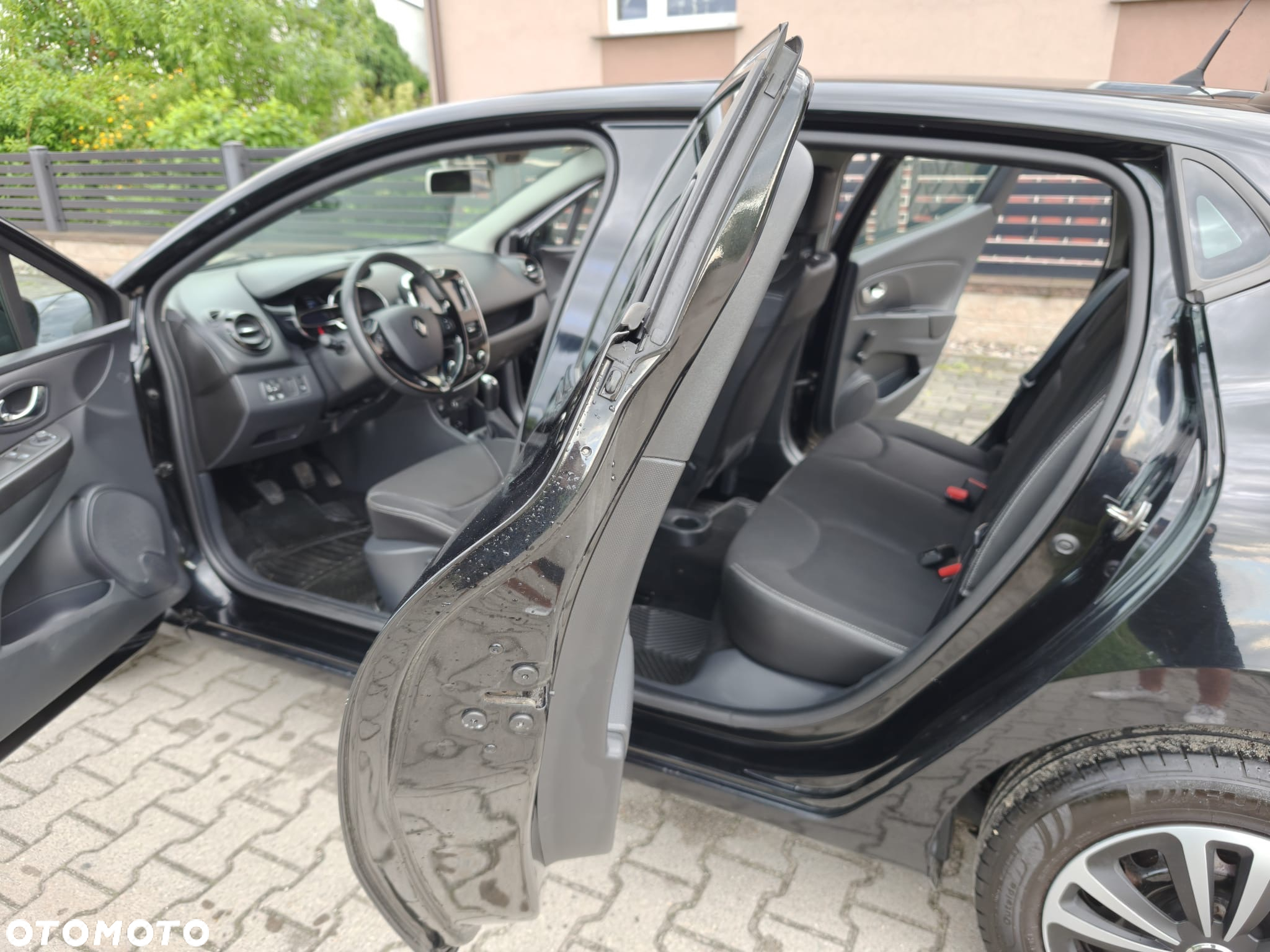 Renault Clio - 13