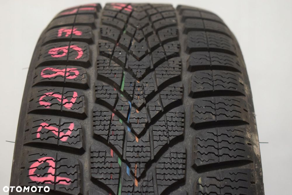 R17 205/45 Dunlop SP Winter Sport 4D DSST 88V * Wysyłka gratis! - 1