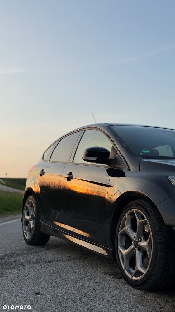 Ford Focus 2.0 TDCi ST - 3