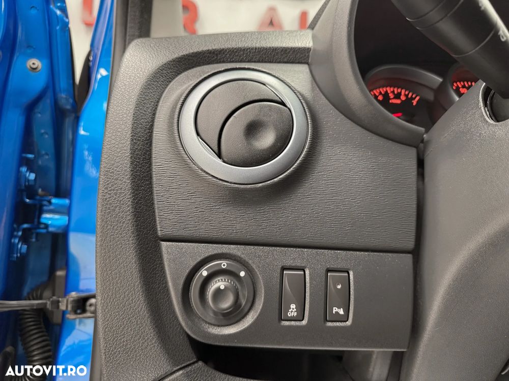 Dacia Lodgy TCe 115 Stepway - 24