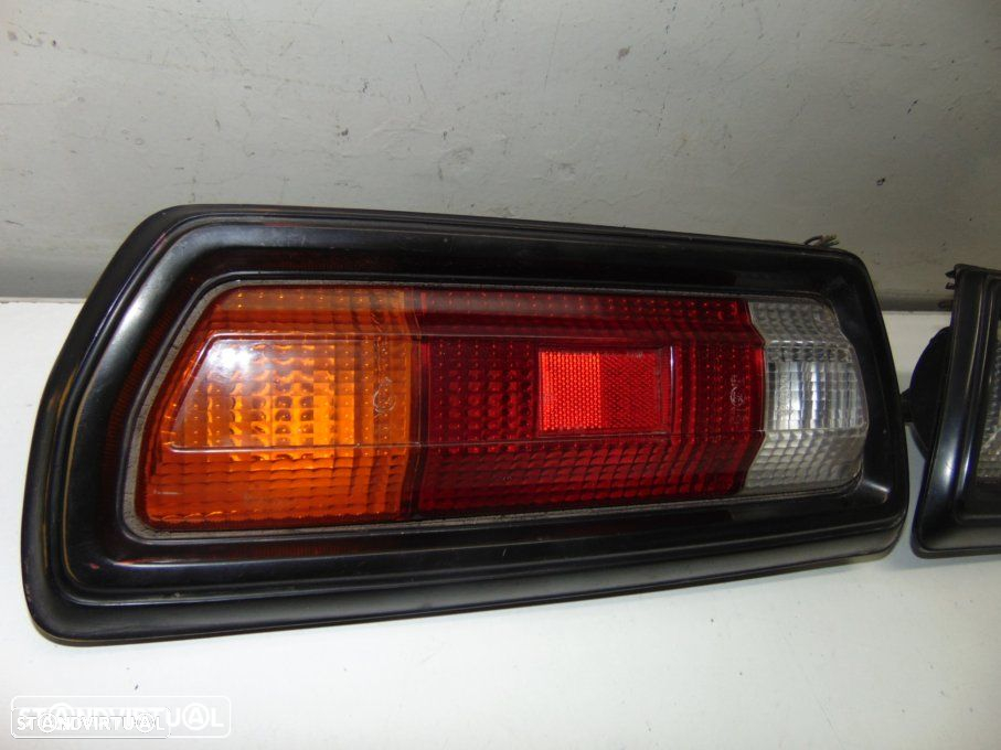 Datsun - farolins antigos - 3