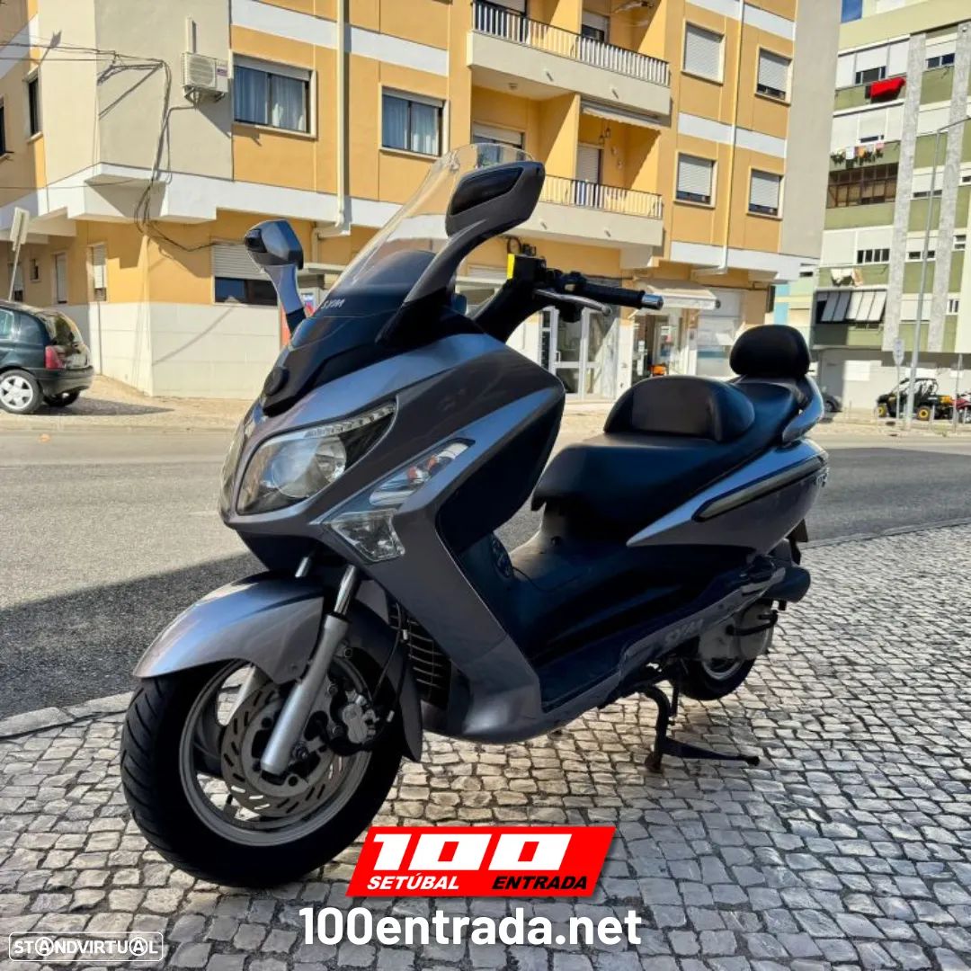 Sym GTS 125 - 1