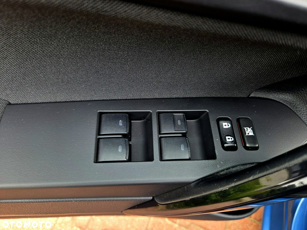 Toyota Auris - 18
