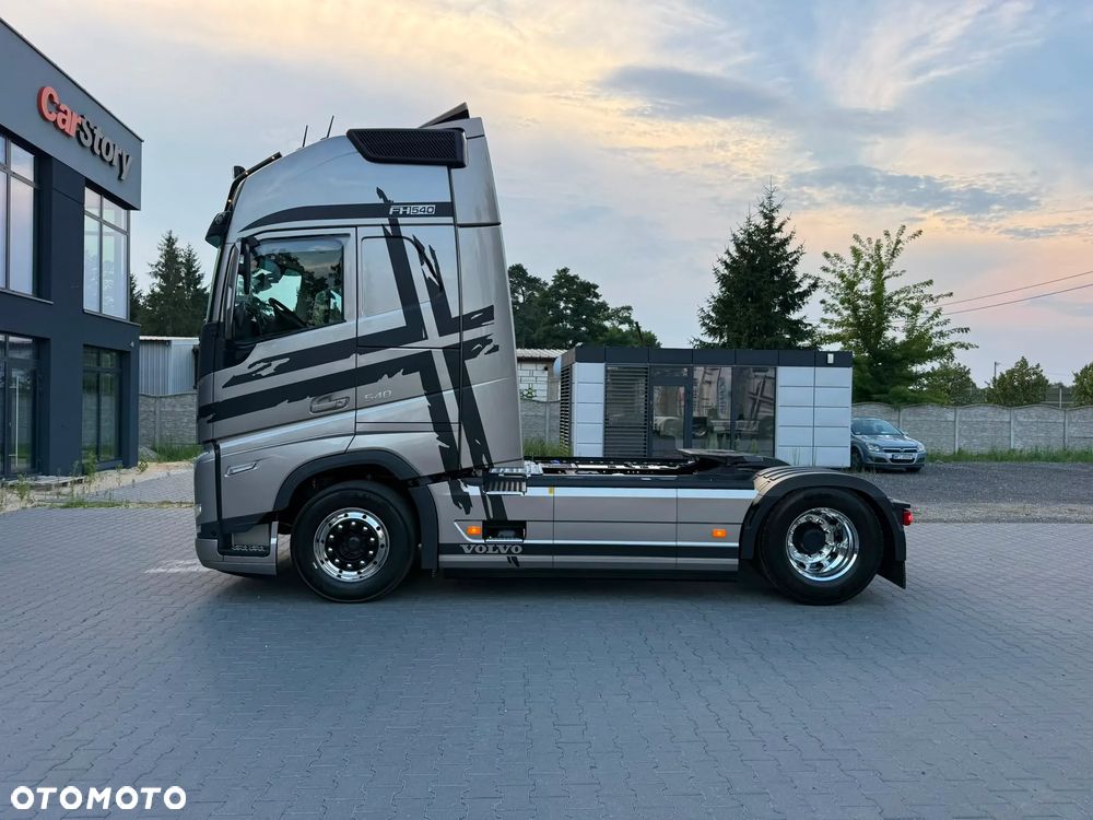 Volvo FH/540/EURO6/FULL LED/SKÓRY/24.4L/100km/METALIK /ON1100 L/SPROWADZONY - 12