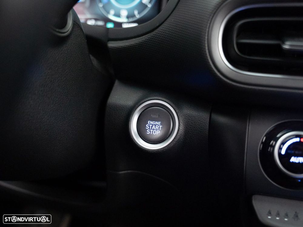 Hyundai Kauai 1.6 GDi HEV Premium Pack Plus - 23