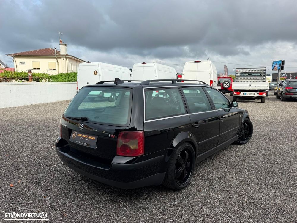 VW Passat - 4