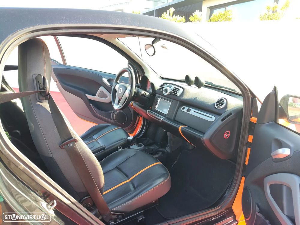 Smart ForTwo Coupé 0.8 cdi Passion 54 Softouch - 9