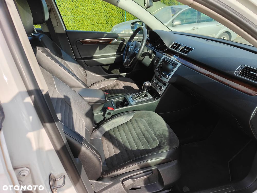 Volkswagen Passat 2.0 TDI Highline DSG - 16