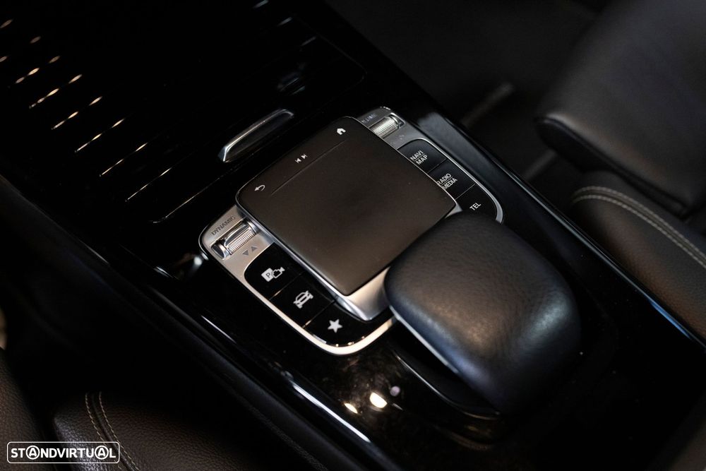 Mercedes-Benz A 180 d Progressive Aut. - 25