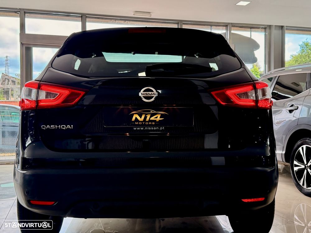Nissan Qashqai 1.5 dCi N-Connecta 18 - 9