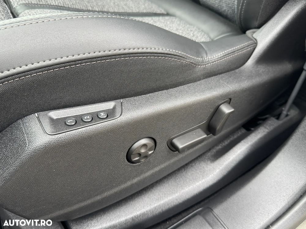 Peugeot 3008 BlueHDi 130 Stop & Start Allure - 18