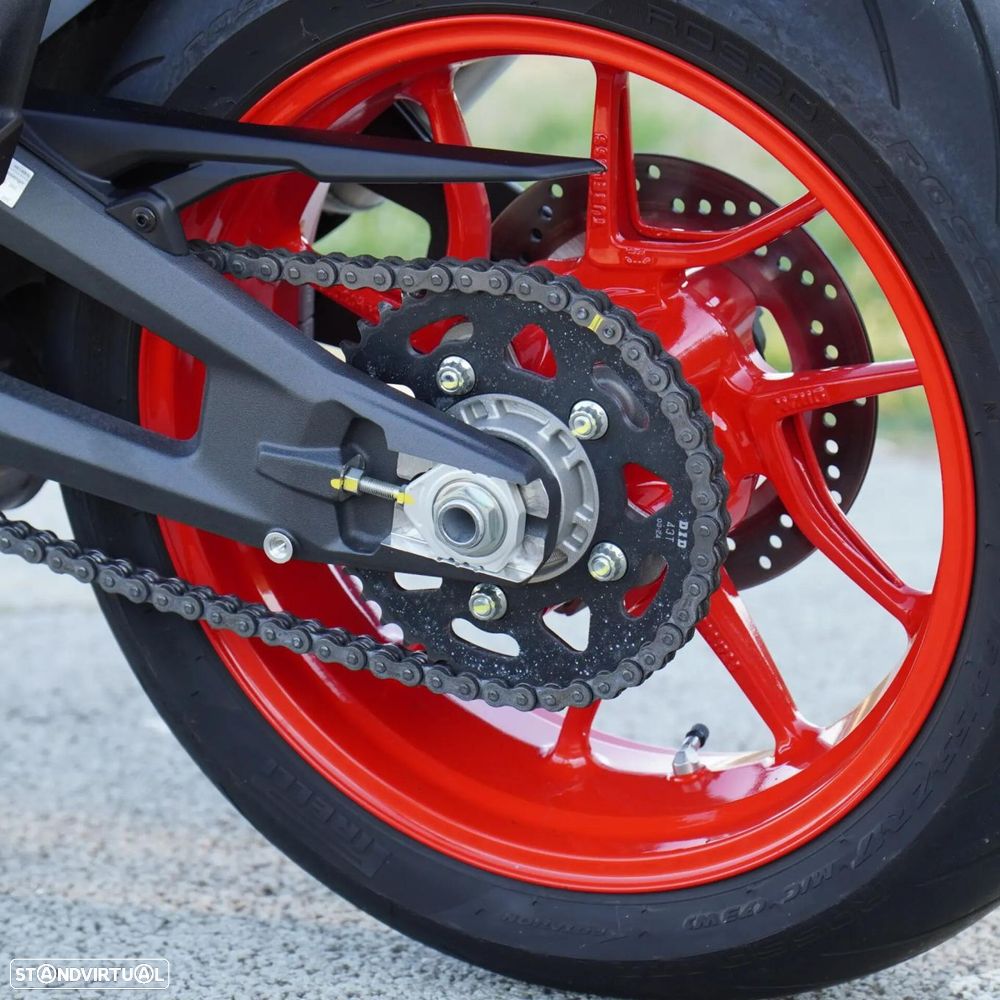 Ducati Monster - 25