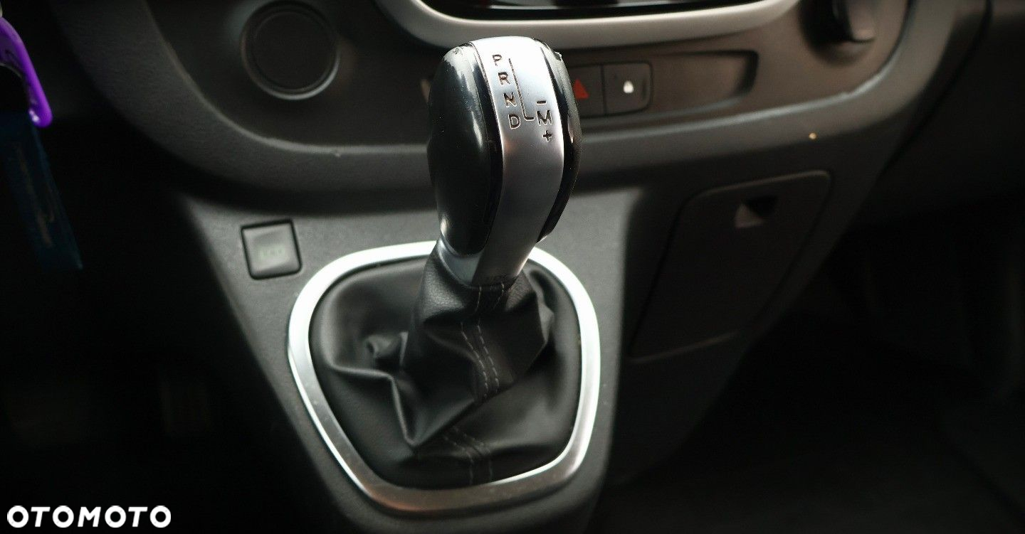 Renault Trafic - 27
