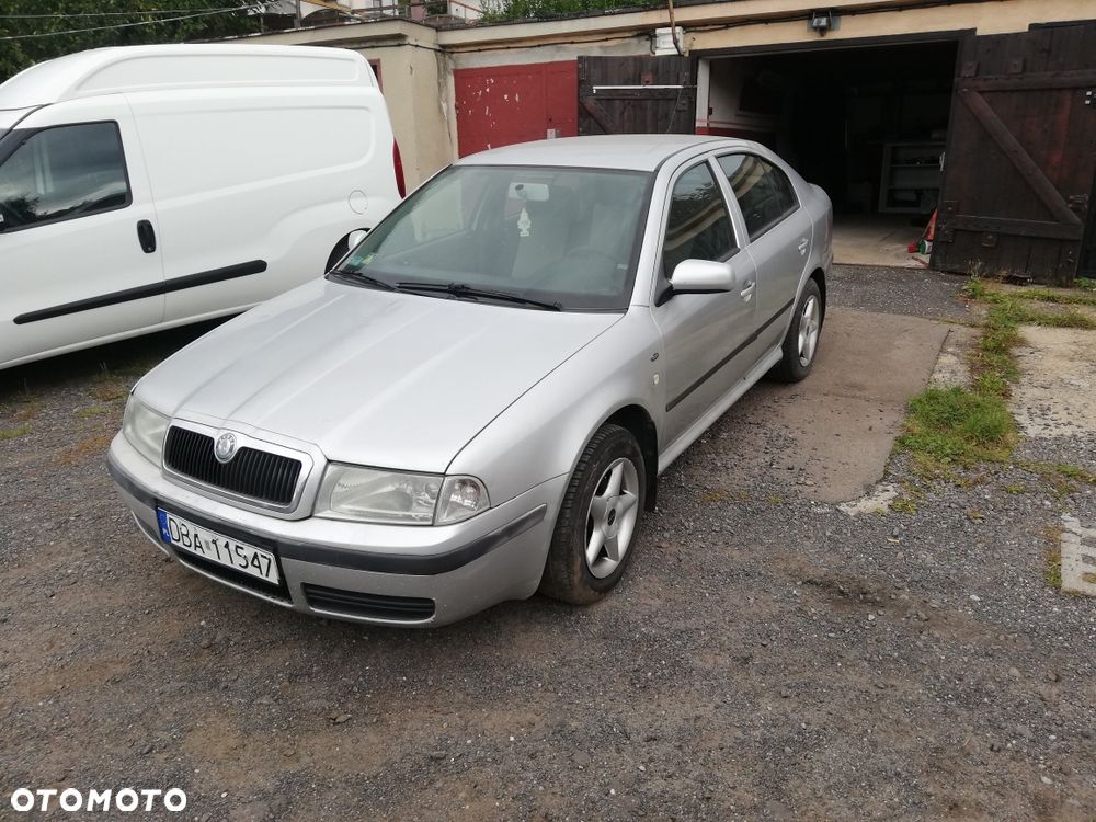 Skoda Octavia - 1