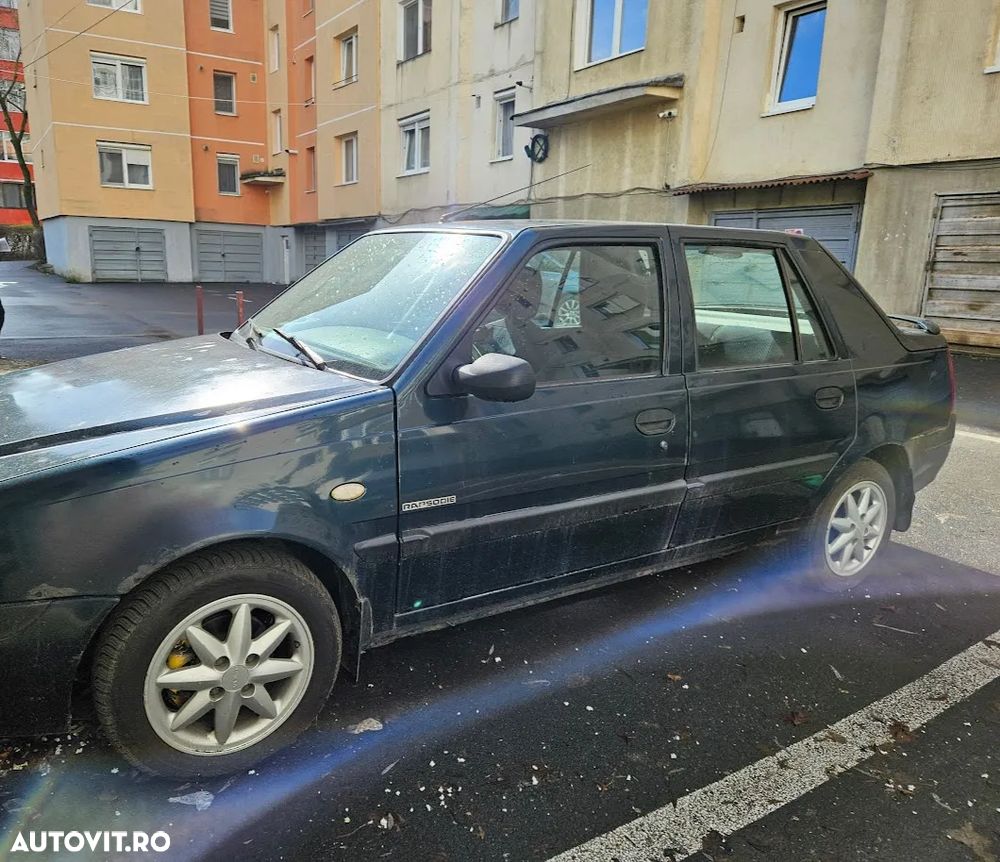 Dacia Solenza 1.4 MPI Rapsodie - 1
