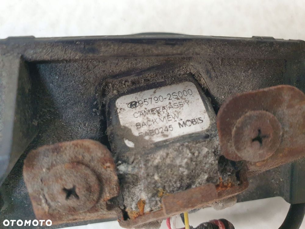 hyundai ix35 blenda klapy tylnej kamera oryg - 10