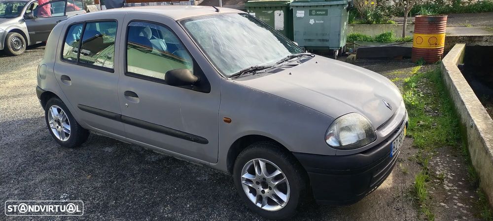 Renault Clio 1.2 Authentique - 3