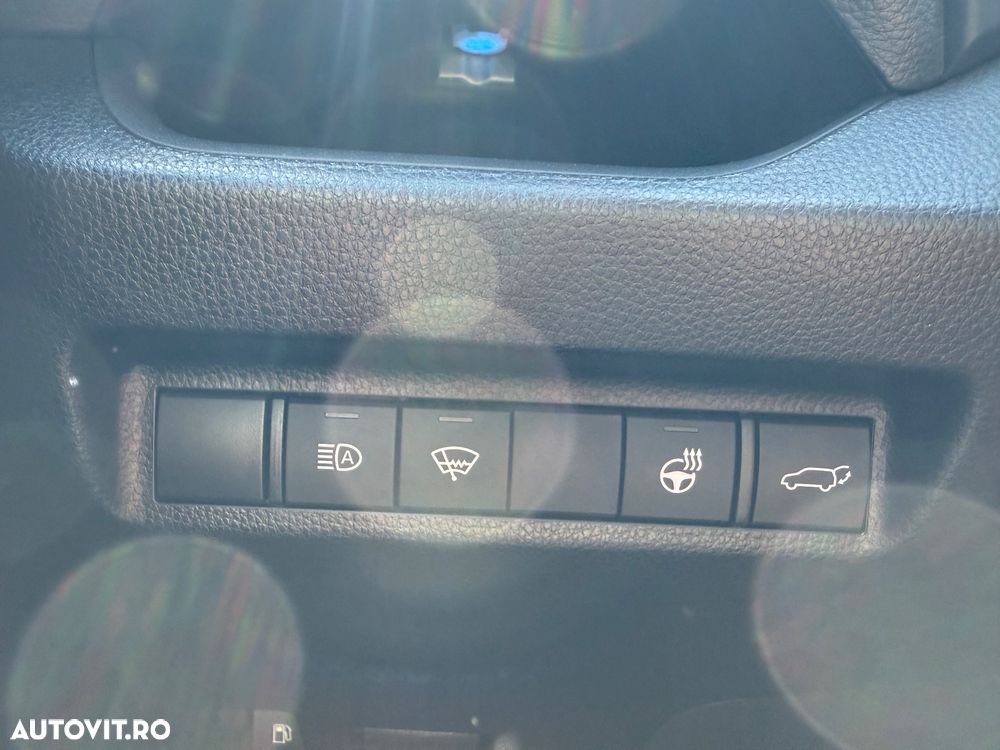 Suzuki Across 2.5 CVT PHEV Luxus - 23