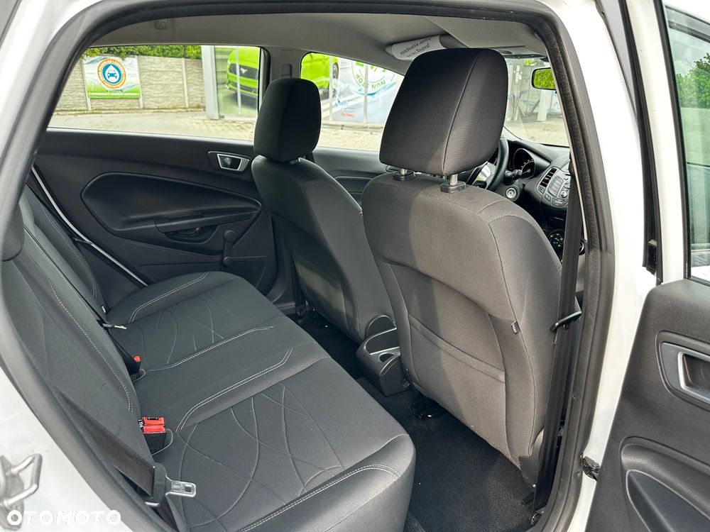 Ford Fiesta - 14