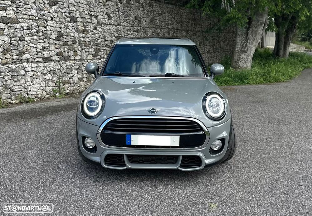 MINI 5 Portas Cooper D Auto - 8