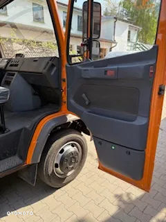 Mercedes-Benz 812D - 13