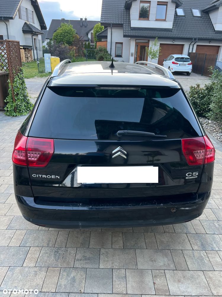 Citroën C5 HDi 135 Exclusive - 3