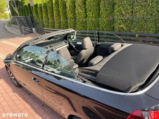 Volkswagen Golf Cabrio 2.0 TDI BlueMotion Technology Cup - 26