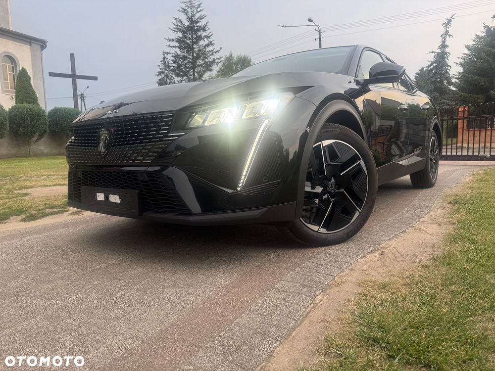 Peugeot 408 180 e-EAT8 GT - 2