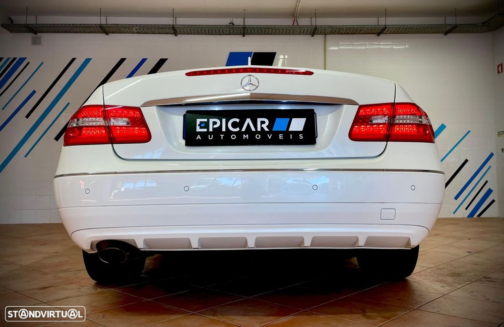 Mercedes-Benz E 200 CGi Elegance BlueEfficiency - 46