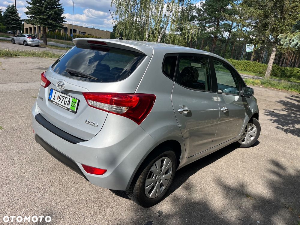 Hyundai ix20 1.6 Comfort - 4