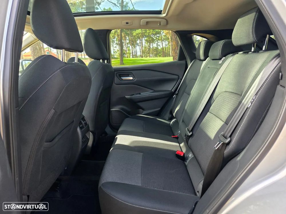 Nissan Qashqai 1.3 DIG-T N-Connecta - 22