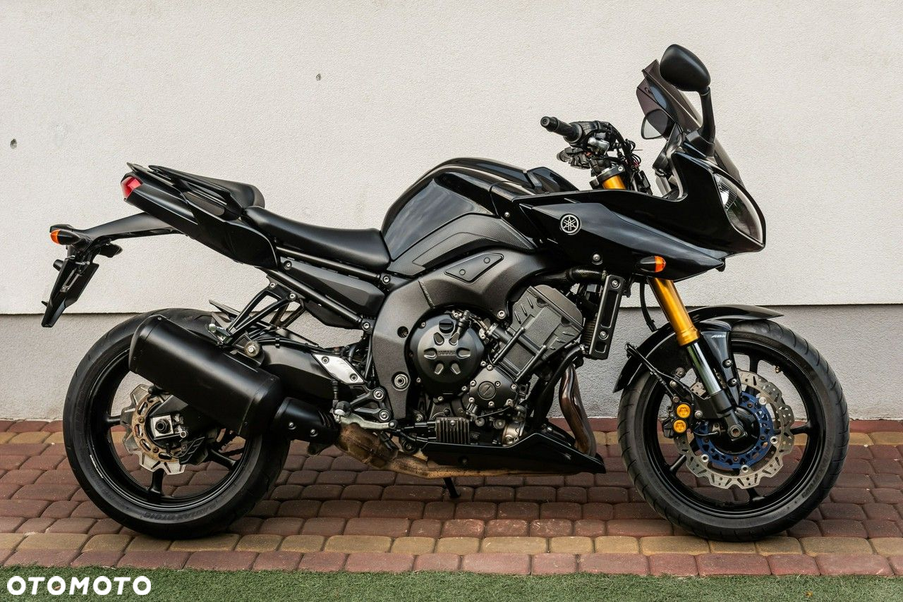 Yamaha FZ - 2