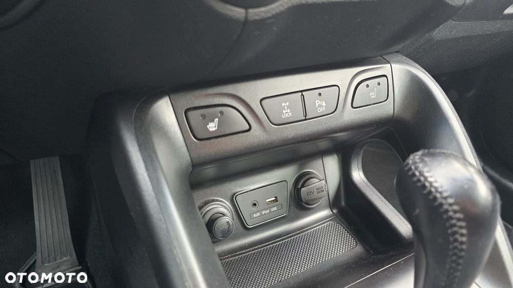 Hyundai ix35 2.0 CRDi 4WD Automatik Premium - 29