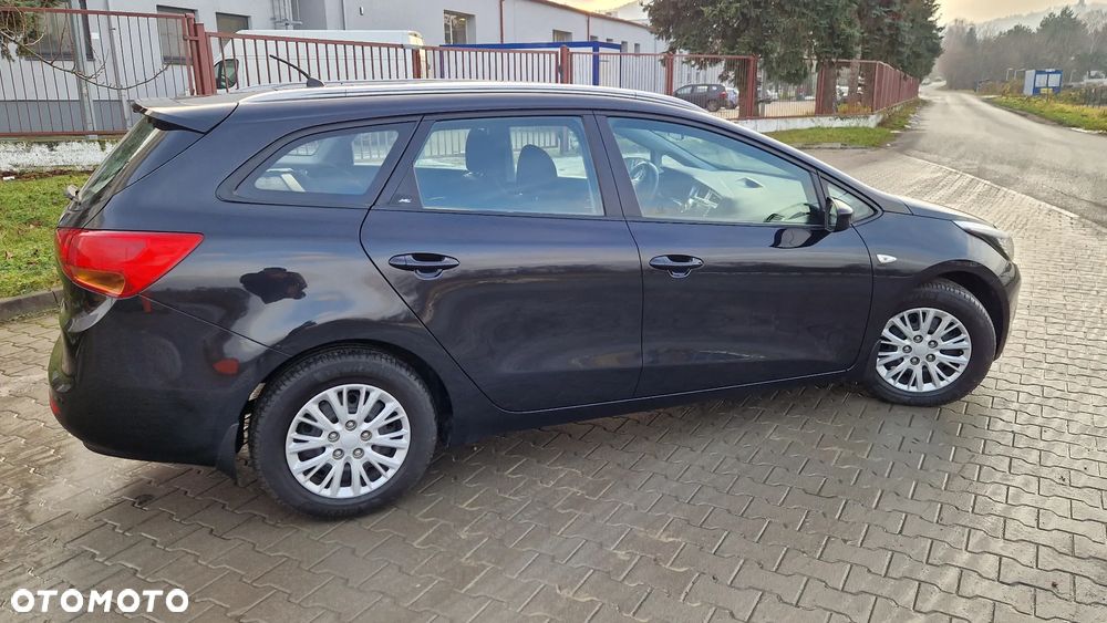Kia Ceed 1.6 GDI Platinum Edition - 5