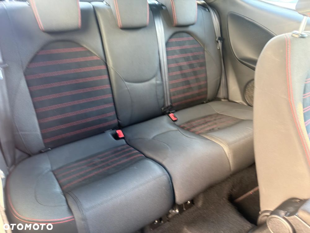 Alfa Romeo Mito - 22