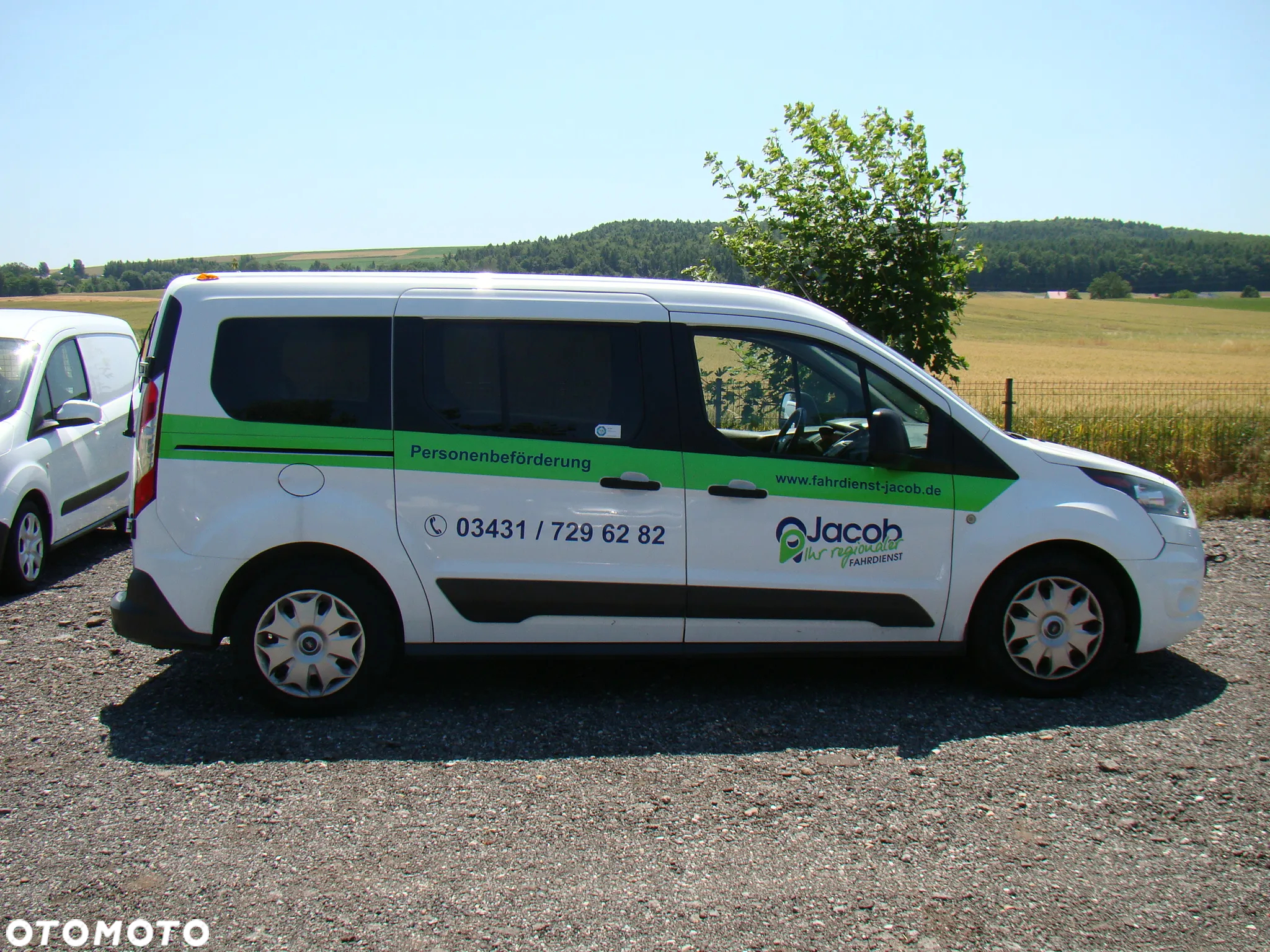 Ford Transit Connect - 12